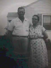 Hobart Hays and wife - Edith 